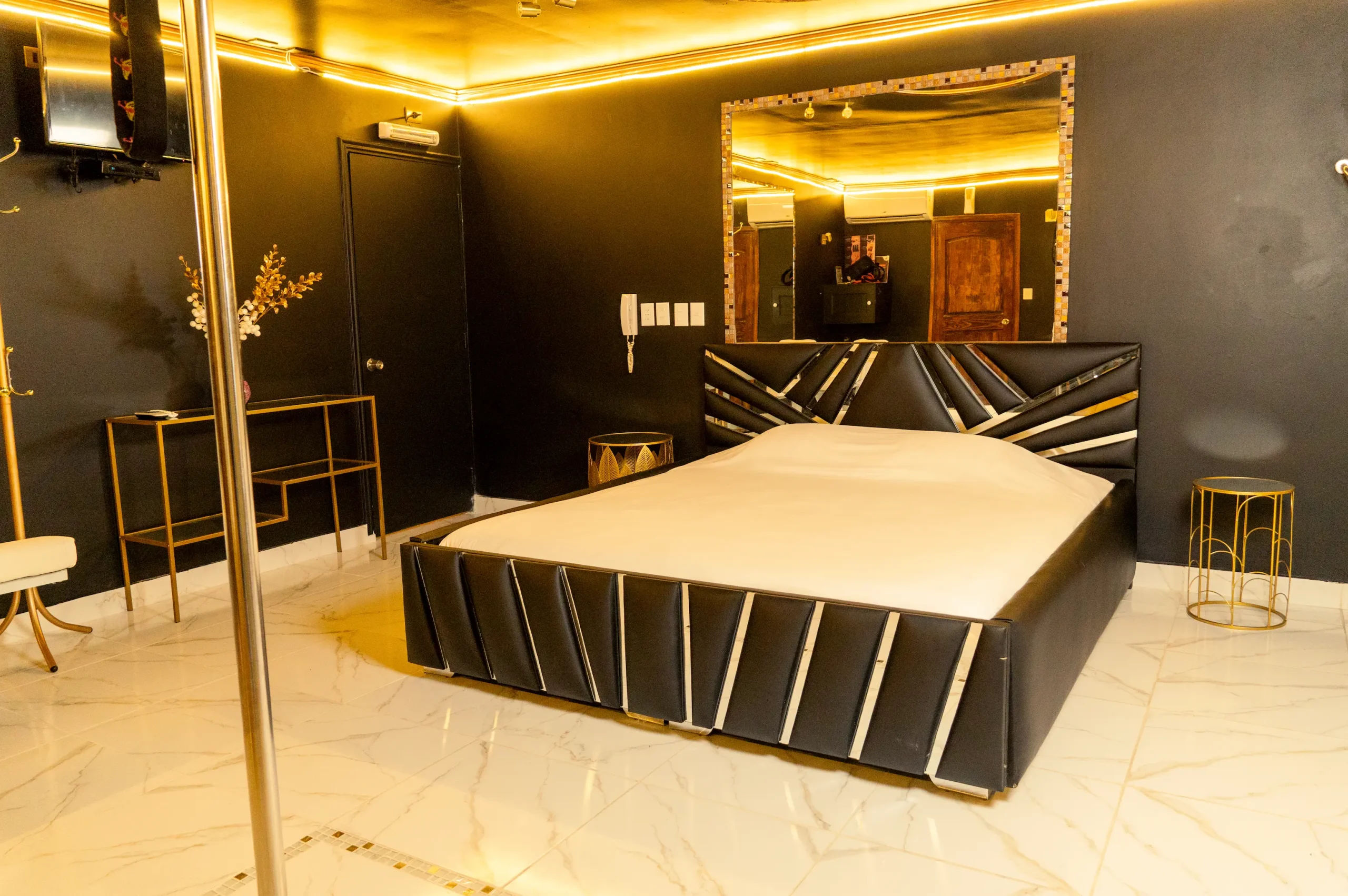Suite Palacio del Masaje - Foto 1